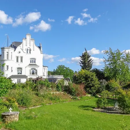 Weissevilla Friedrichsbrunn Empire Apartment Thale